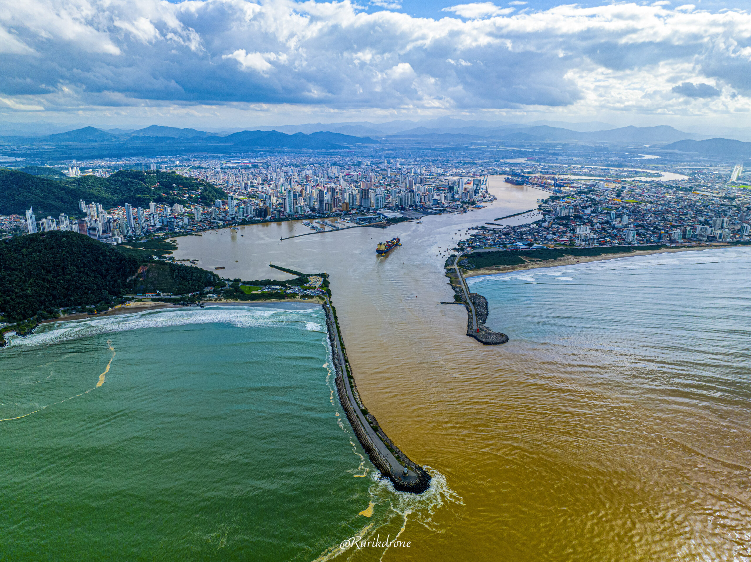 Foto aérea Itajaí